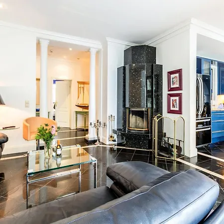 Bella Rosa Apartment *